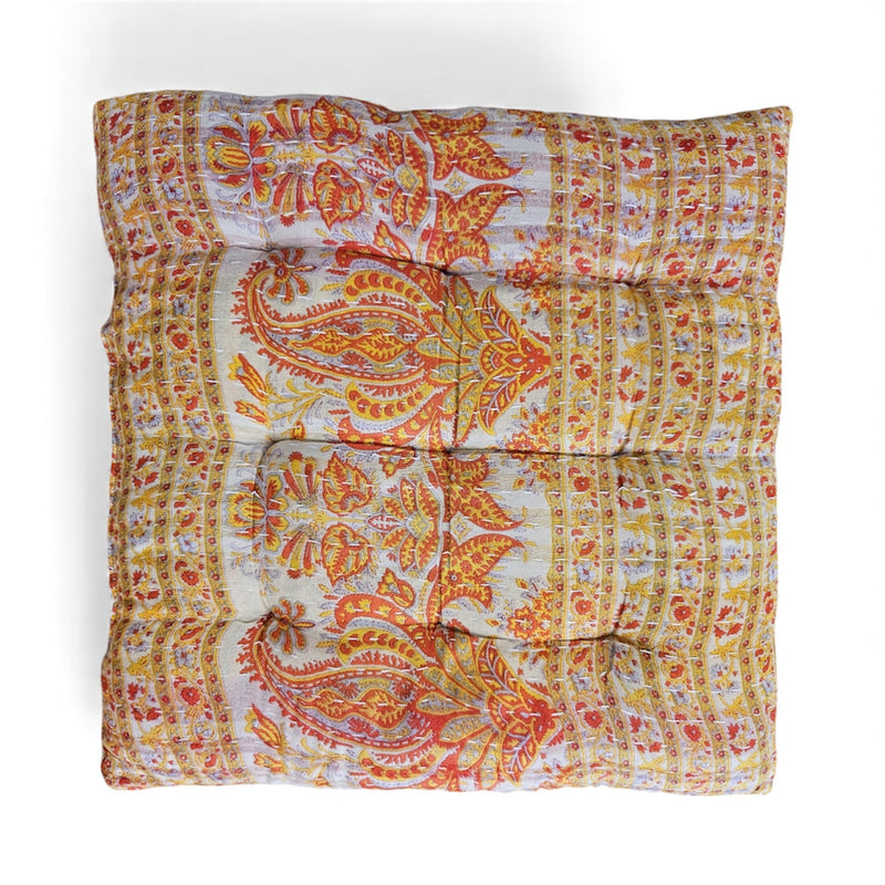 Sari hynde 40x40 h. 4 cm