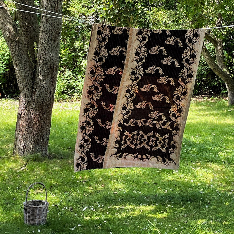 Sari Kantha tæppe