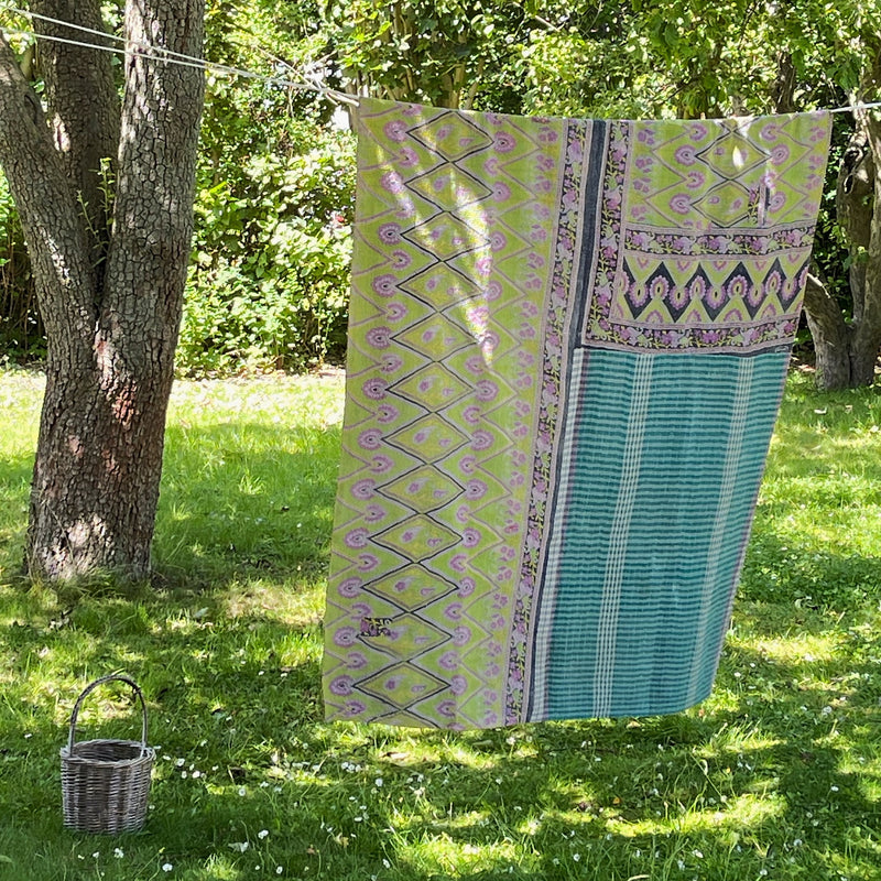 Sari Kantha tæppe