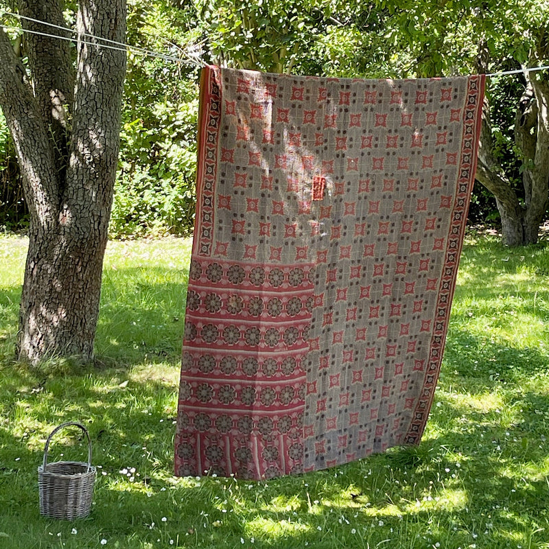 Sari Kantha tæppe